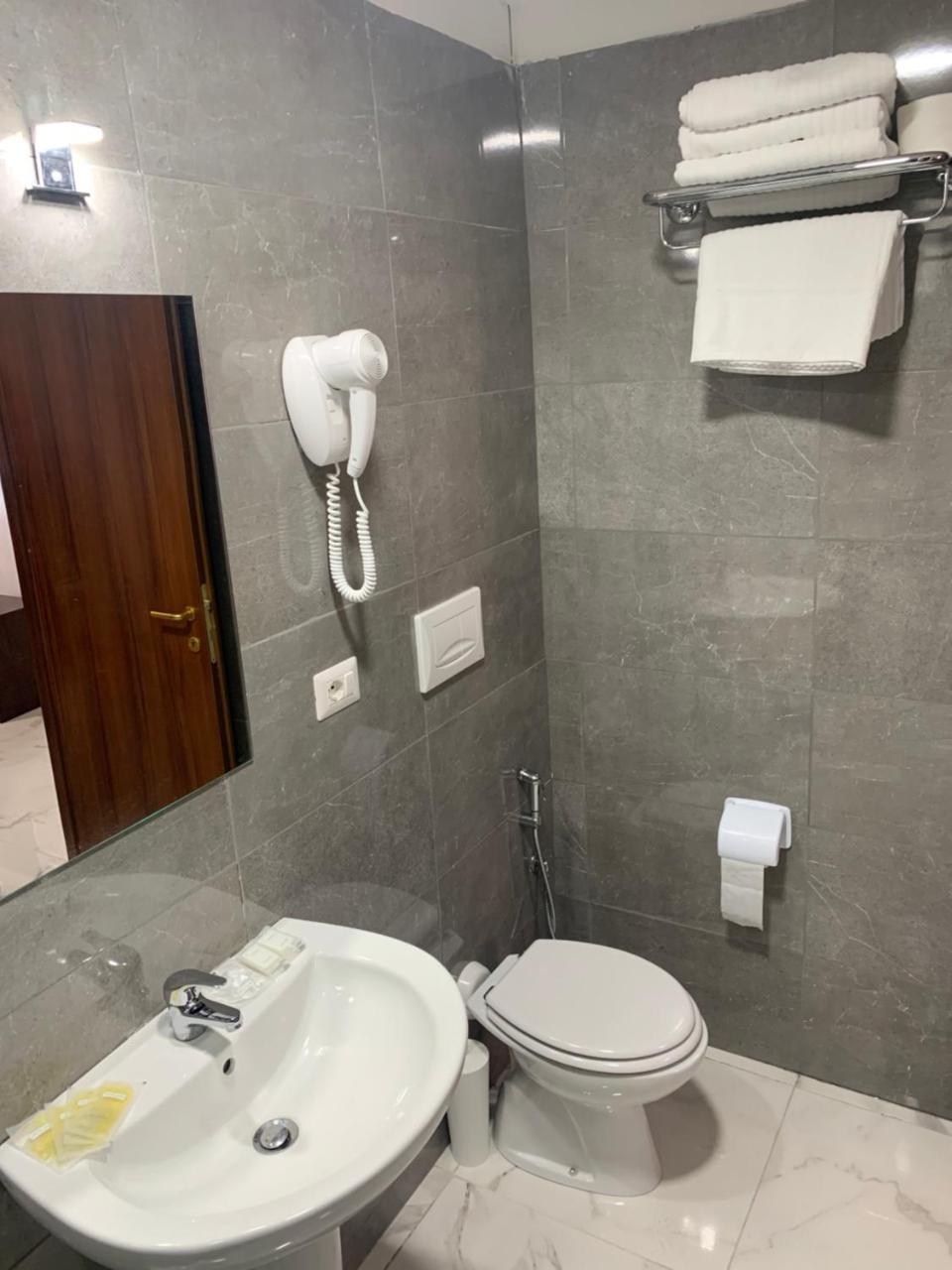 Serena House Rome Extérieur photo